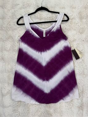 Loveappella Purple and White V-Neck Tie-Dye Tank Top